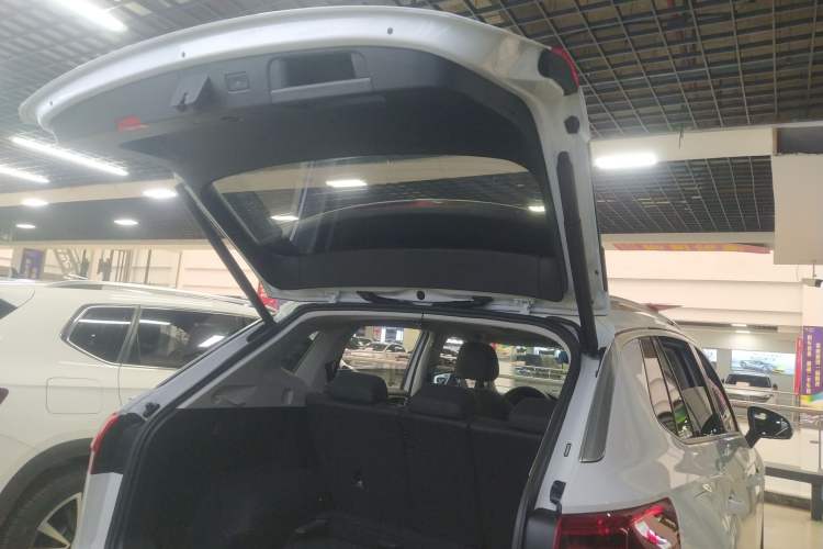 Used Volkswagen Tayron 2021 330TSI Two-Wheel-Drive 3rd Anniversary Limited Edition
