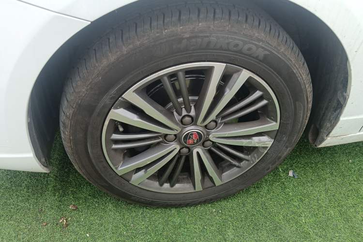 Used Roewe i5 2019 1.5L Manual 4G Connectable Langhao Edition
