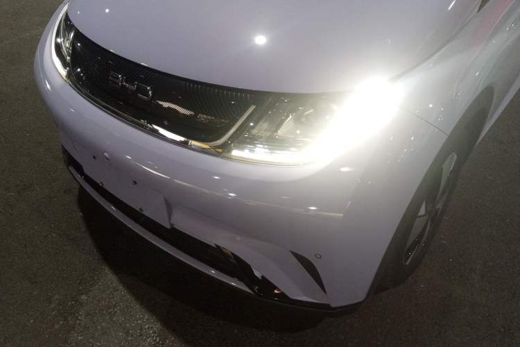 Used BYD Dolphin 2023 420 km Fashion Edition