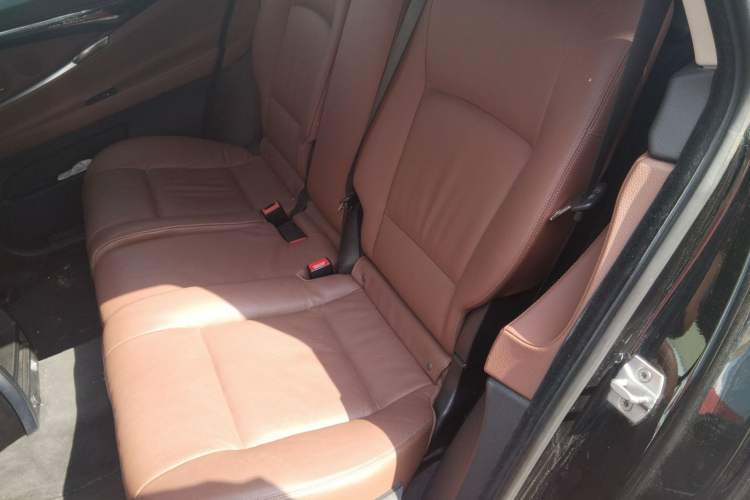 Used BMW 5 Series GT 2014 528i Leading Model