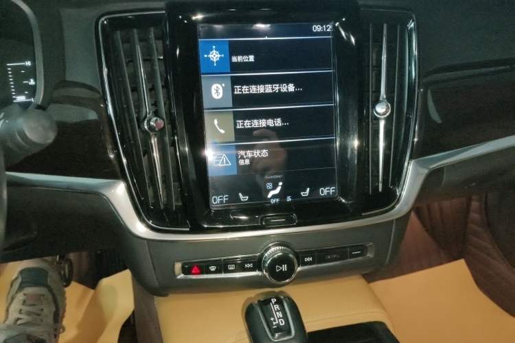 Used Volvo S90 2017 T5 Zhiyuan Edition
