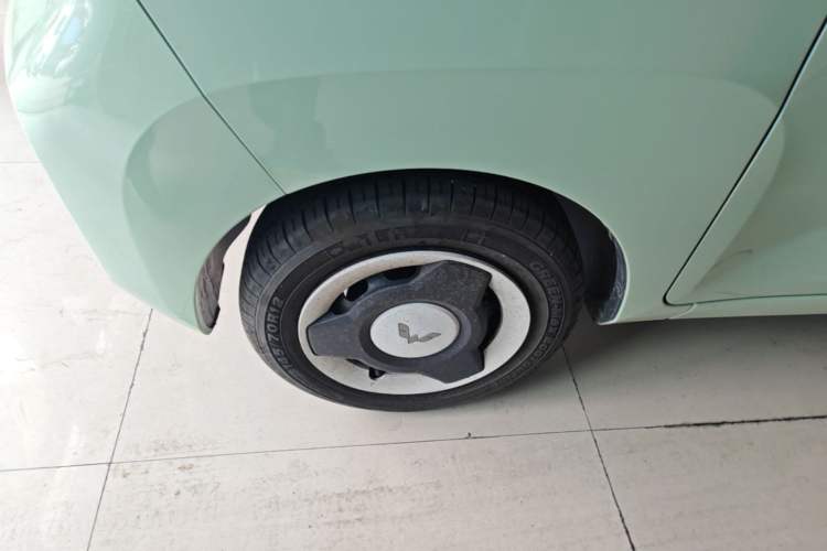 Used Wuling Hongguang MINIEV 2021 Macaron Fashion Edition Lithium-Ion Battery Exterior 4