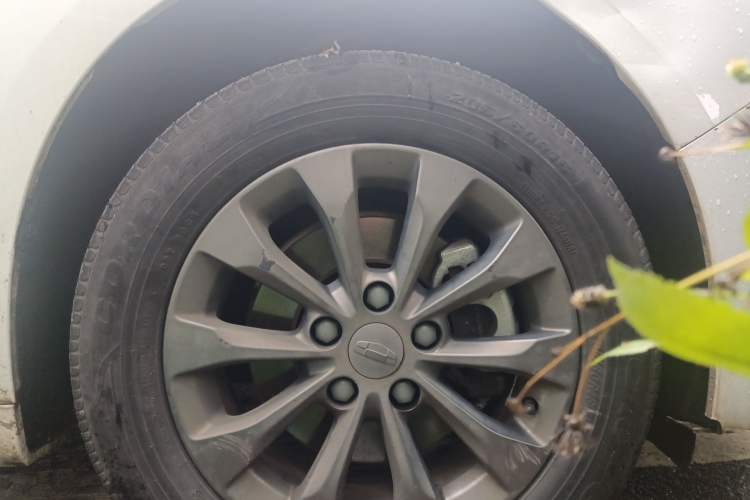 Used Geometry G6 2022 480 New Smart Type Right Front Wheel Hub