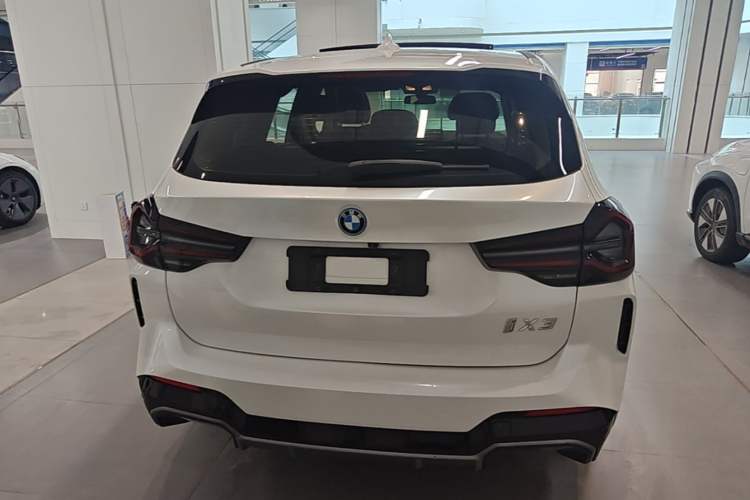 Used BMW iX3 2022 Leading Model