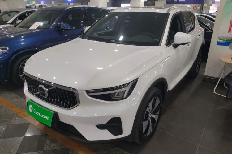 Used Volvo XC40 2023 B3 Zhiyuan Luxury Edition