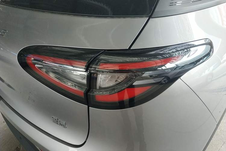 Used Geely Galaxy Geome 2026 Model 310km Youth Edition Right Rear Taillight