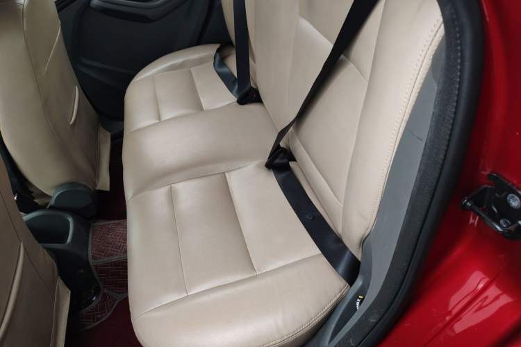 Used Ford Focus 2013 Hatchback Classic 1.8L Automatic Base Model Left Rear Seat