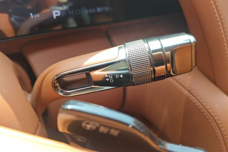 Used Yangwang U8 2023 Luxury Edition
