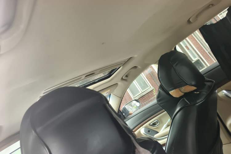 Used Roewe 950 2012 2.0L Comfort Edition Headliner