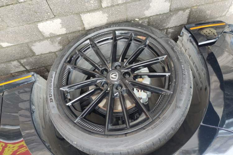 Used CHANGAN UNI-V 2022 1.5T Sport Edition Exterior 2