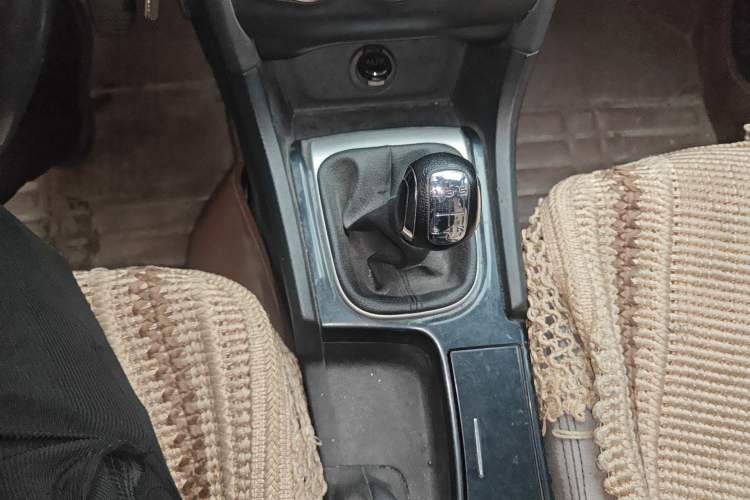 Used Citroen C4L 2014 1.8L Intelligent Drive Manual Enjoyment Model
