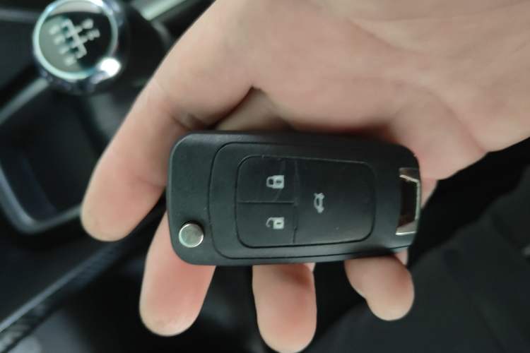 Used Chevrolet Cavalier 2018 320 Manual Enjoyment Edition
