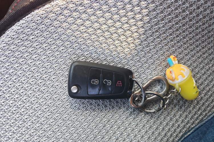 Used Haval H1 2016 Revised Version Blue Badge 1.5L AMT Luxury Edition