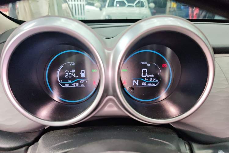 Used ORA Black Cat 2021 301 km Basic Version
