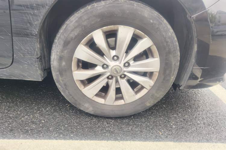 Used Nissan Teana 2016 2.0L XL Comfort Edition Right Front Wheel Hub