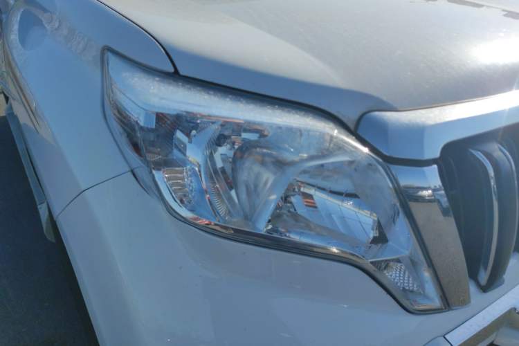 Used Toyota Prado  Right Front Headlight
