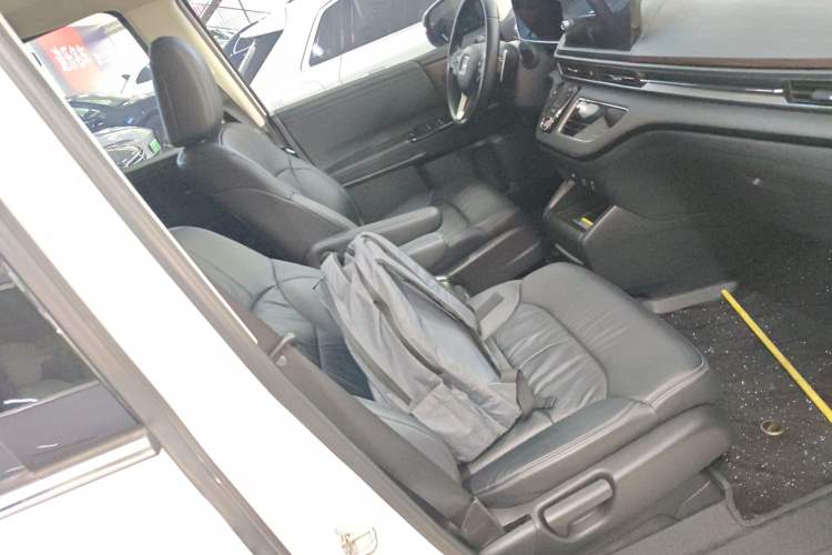 Used Honda Odyssey 2022 2.0L eHEV Sharp Enjoyment Edition