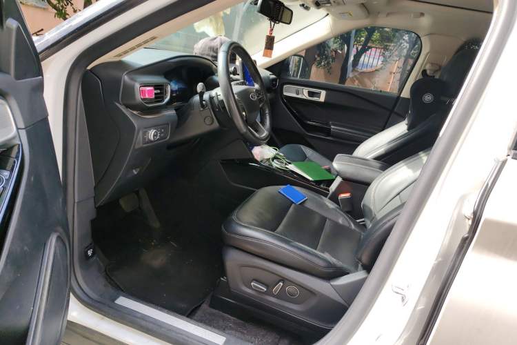 Used Ford Explorer 2020 EcoBoost 285 4x4 Titanium Edition 6 Seats
