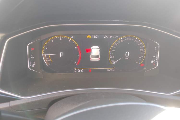 Used Volkswagen T-ROC 2022 280TSI DSG Two-Wheel Drive Elite PLUS