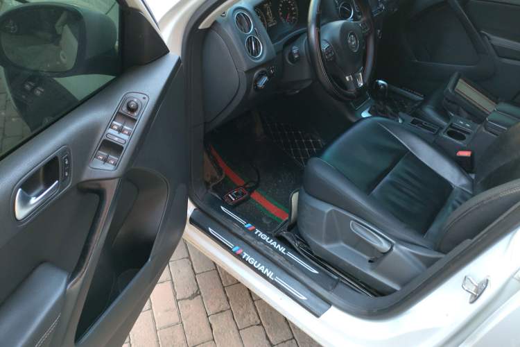 Used Volkswagen Tiguan 2016 300TSI Automatic Two-Wheel Drive Trend Edition Driver Seat