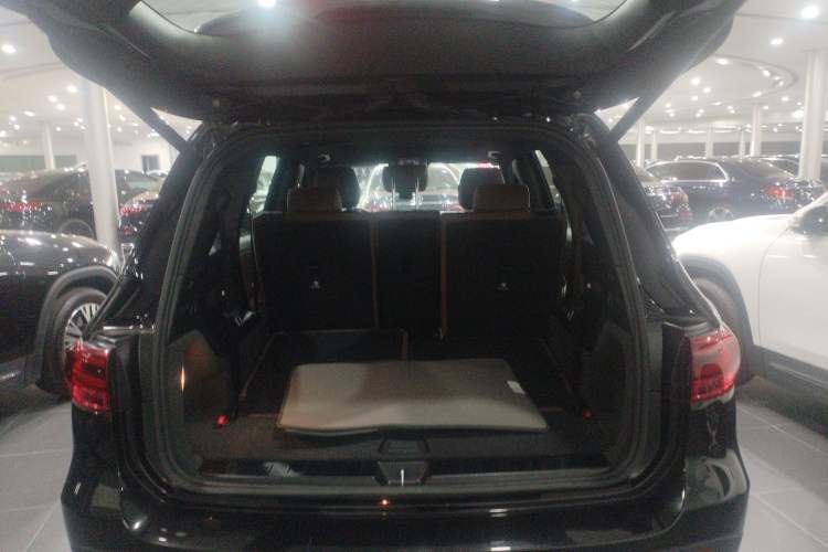 Used Mercedes-Benz GLB 2024 Refresh GLB 220 Fashion Edition Trunk