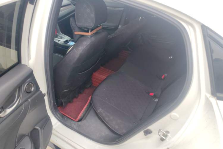 Used Honda Civic 2021 HATCHBACK 220TURBO CVT Trendy Cool Edition Left Rear Seat