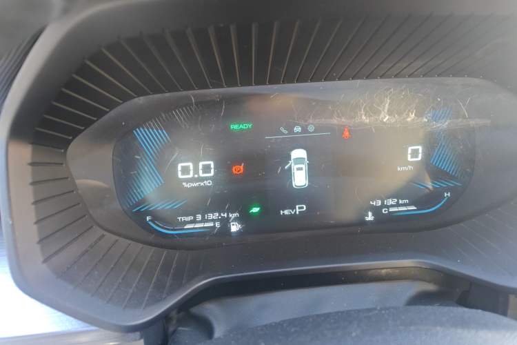 Used Wuling Asta 2022 2.0L DHT Electric-Speed Version