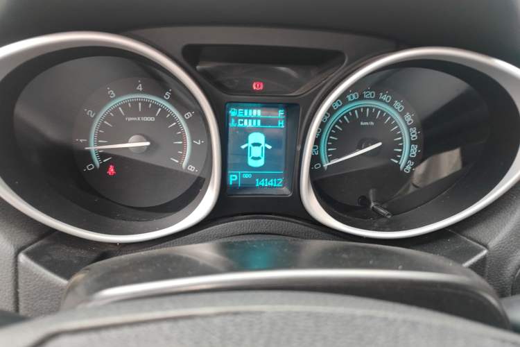 Used GAC Trumpchi GS5 2013 1.8T Automatic Two-Wheel Drive Elite Edition Odometer Close Up