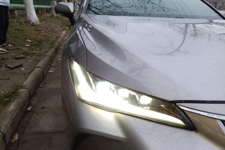 Used Toyota Avalon 2022 2.0L Luxury Edition Exterior 6