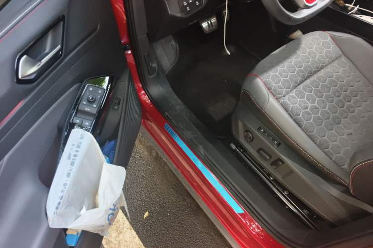 Used Volkswagen ID.4 X 2021 Pro Smart Long-Range Edition