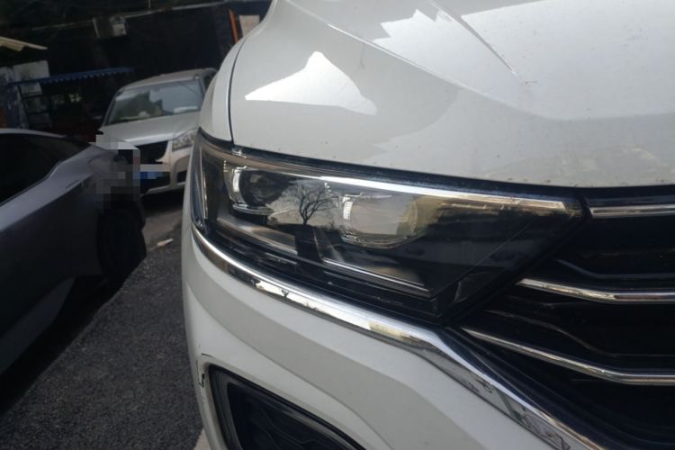 Used Volkswagen T-ROC 2020 280TSI DSG Two-Wheel Drive Comfort Version