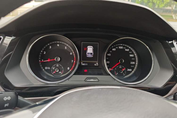 Used Volkswagen Tiguan L 2018 330TSI Automatic Two-Wheel Drive Flagship Edition