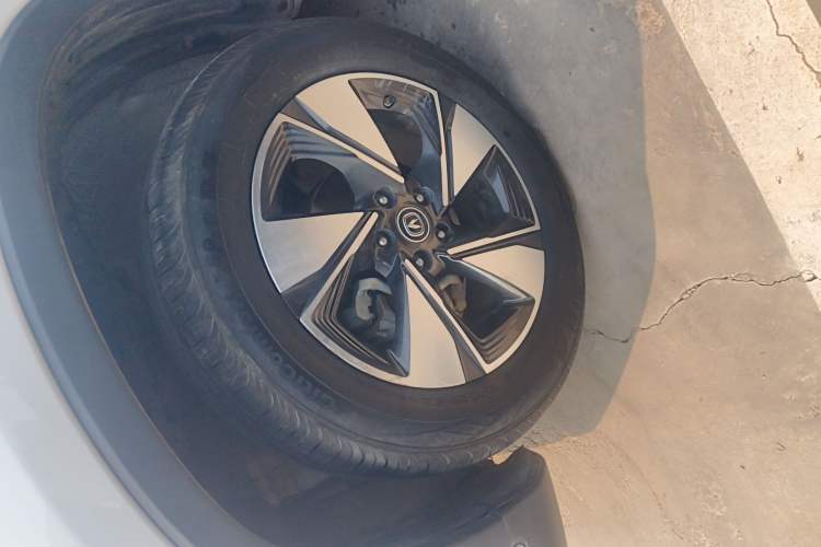 Used Changan CS75 2020 280T DCT Luxury Version China VI Standard
