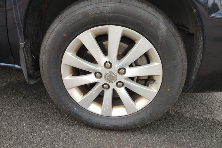 Used Buick GL8 2013 2.4L Classic Edition