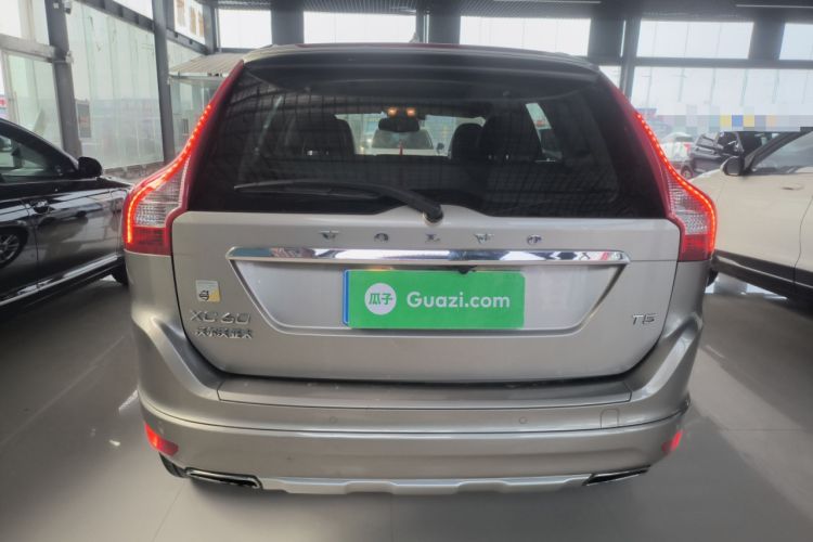 Used Volvo XC60 2015 T5 Smart Upgrade Model