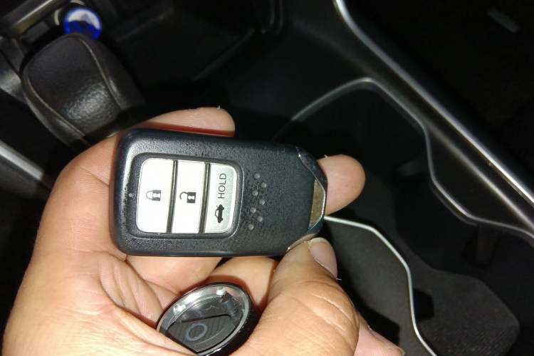 Used Honda Accord 2018 260TURBO Luxury Edition China VI Vehicle Key