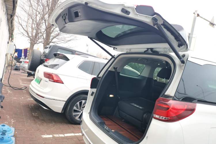 Used GAC Trumpchi M8 2021 Lingxiu Series 390T Deluxe Edition
