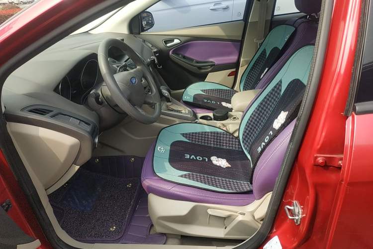 Used Ford Focus 2012 Sedan 1.6L Automatic Comfort Model
