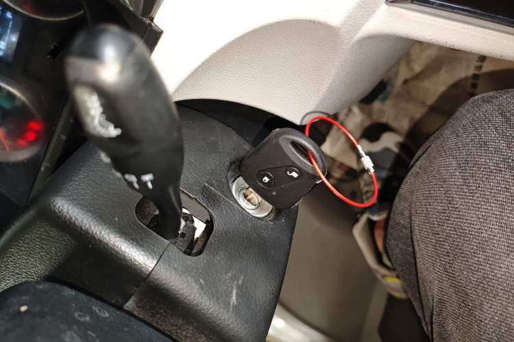 Used Jinbei New Hiace S 2023 1.5L Wealth Edition Van 2/5-Seater Non-Air-Conditioned Version SWC15M