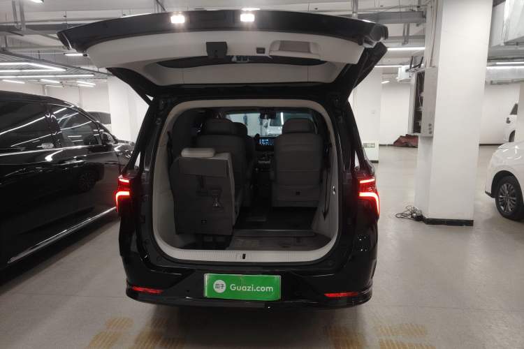 Used FORTHING Xinghai V9 2024 1.5TD 200km Chinese Knot Series Luxury Version
