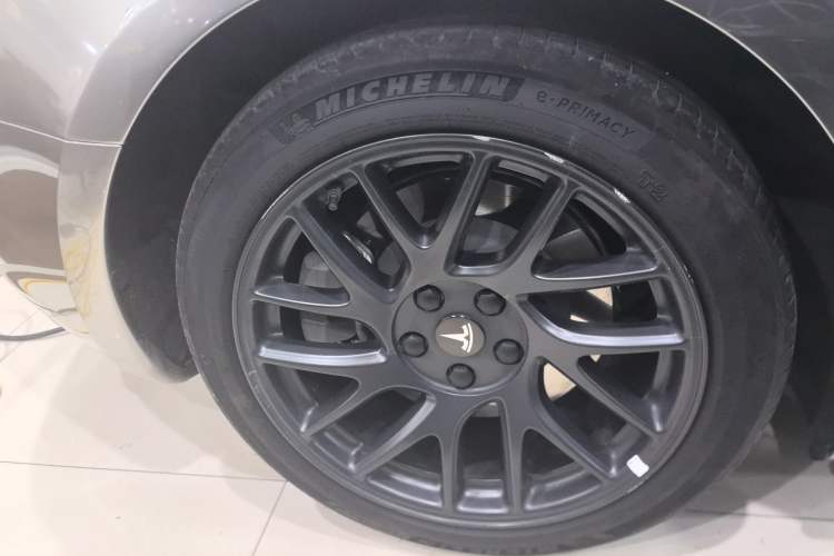 Used Tesla Model 3 2023 Rear-Wheel-Drive Version