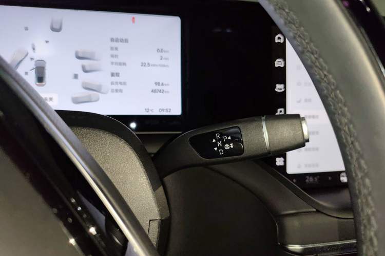 Used XPeng P7 2023 P7i 702 Pro Gear Lever