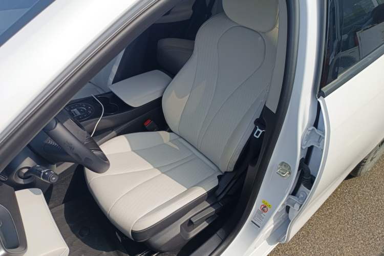 Used BYD Seal 05 DM-i 2025 DM-i Smart Drive 55KM Luxury Model Left Front Seat