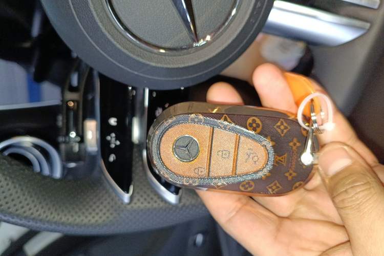 Used Mercedes-Benz C-Class 2025 C 260 L Sport Edition Vehicle Key