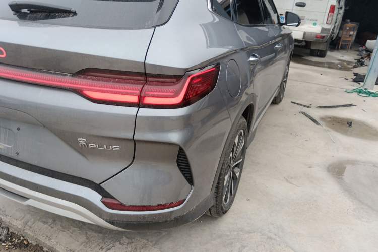 Used BYD Song PLUS New Energy 2025 EV 520km Premium Version
