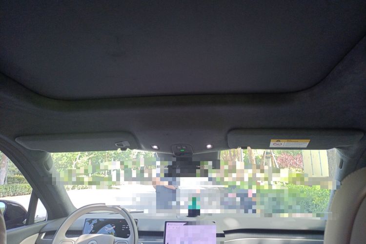 Used Nio ES8 2024 75 kWh Headliner