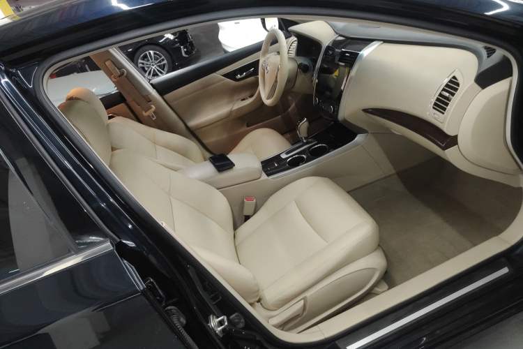 Used Nissan Teana 2013 2.0L XE Fashion Edition