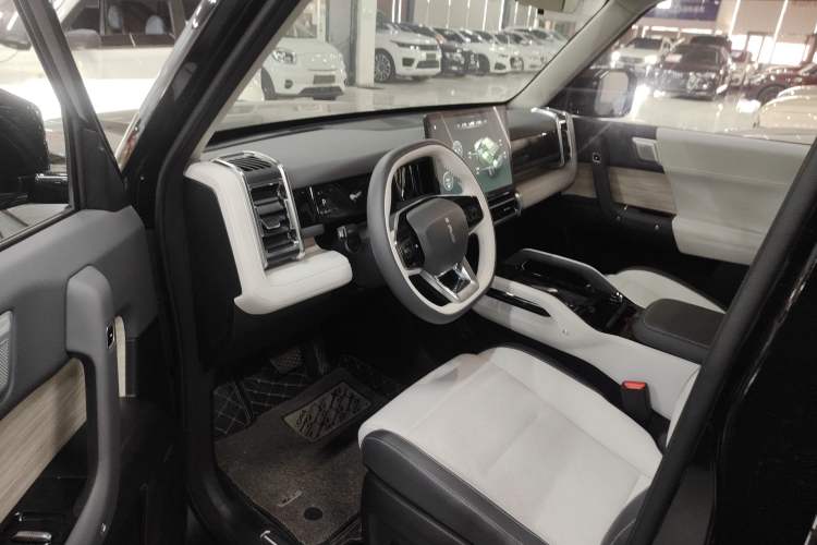 Used iCAR 03 2024 472km Four-Wheel Drive Long-Range Version Driver Seat