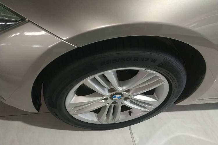 Used BMW 3 Series 2016 320Li Fashion Model
