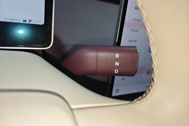 Used firefly 2025 Illuminated Edition
